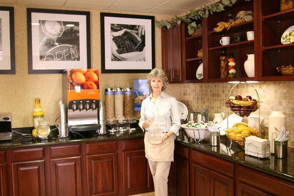 Hampton Inn & Suites Boise-Meridian Restaurante foto